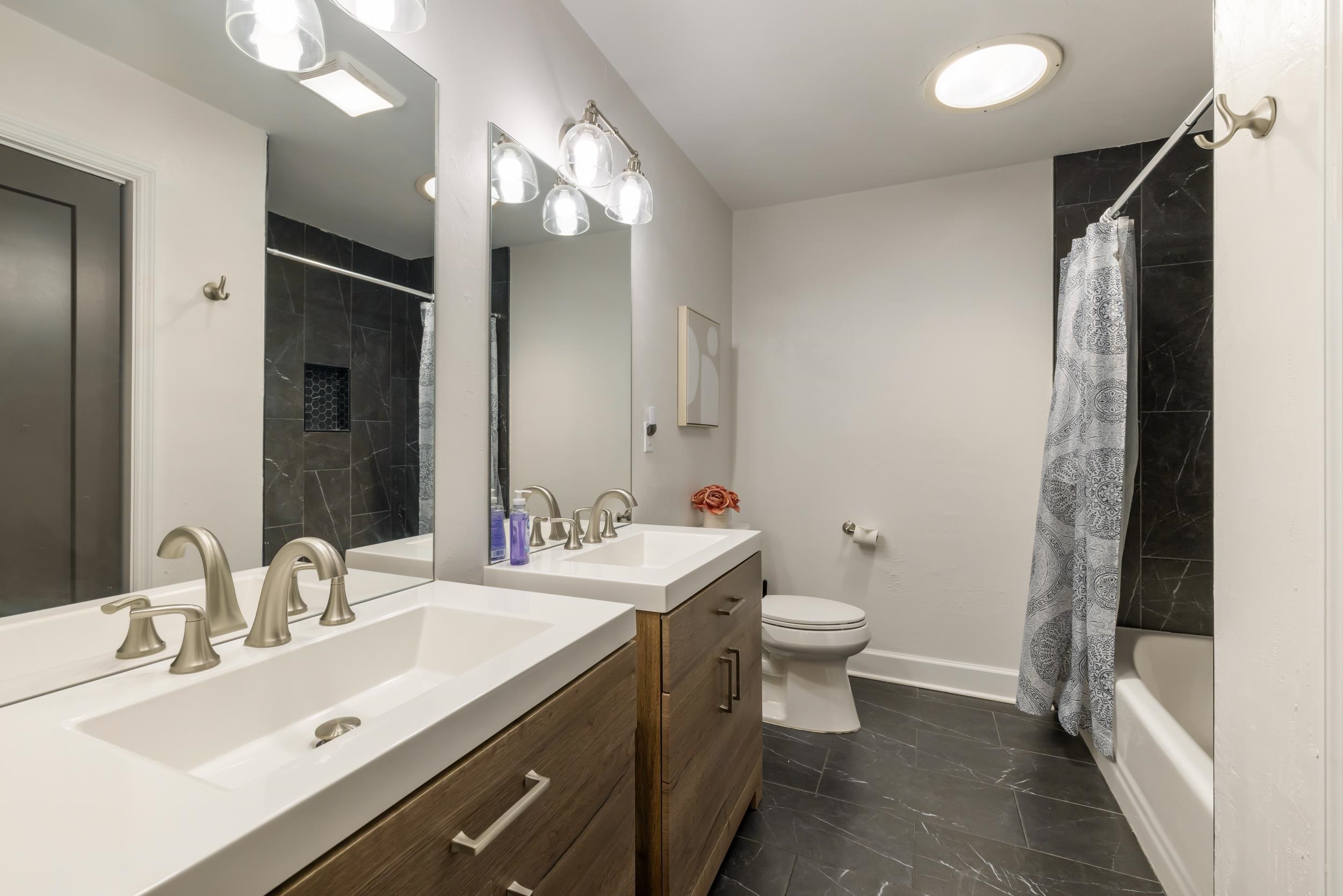 2240 Armistead Road Tallahassee, FL 32308 - Photo 3 of 42