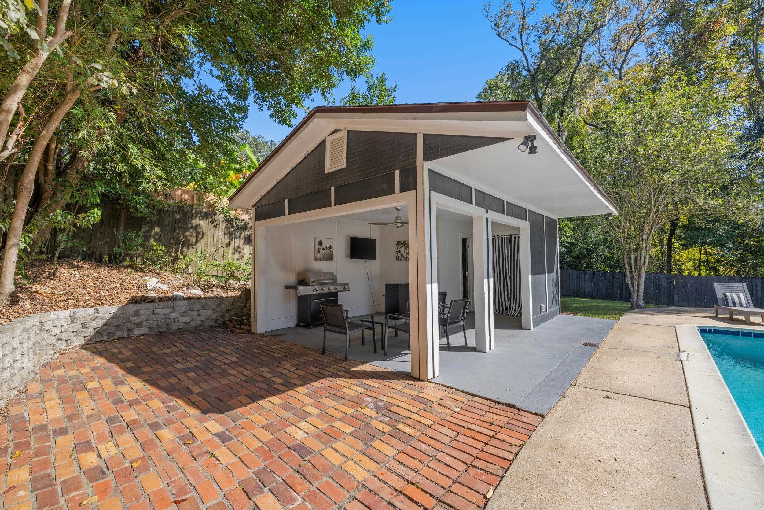 2240 Armistead Road Tallahassee, FL 32308 - Photo 7 of 42