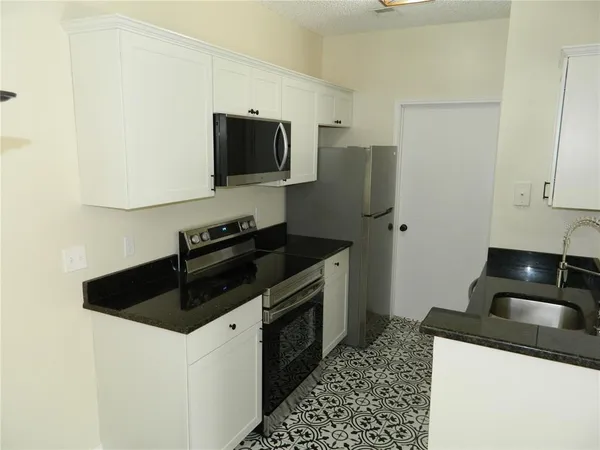 $1,550 | 709 Secret Harbor Lane, Unit 303, Lake Mary, FL 32746