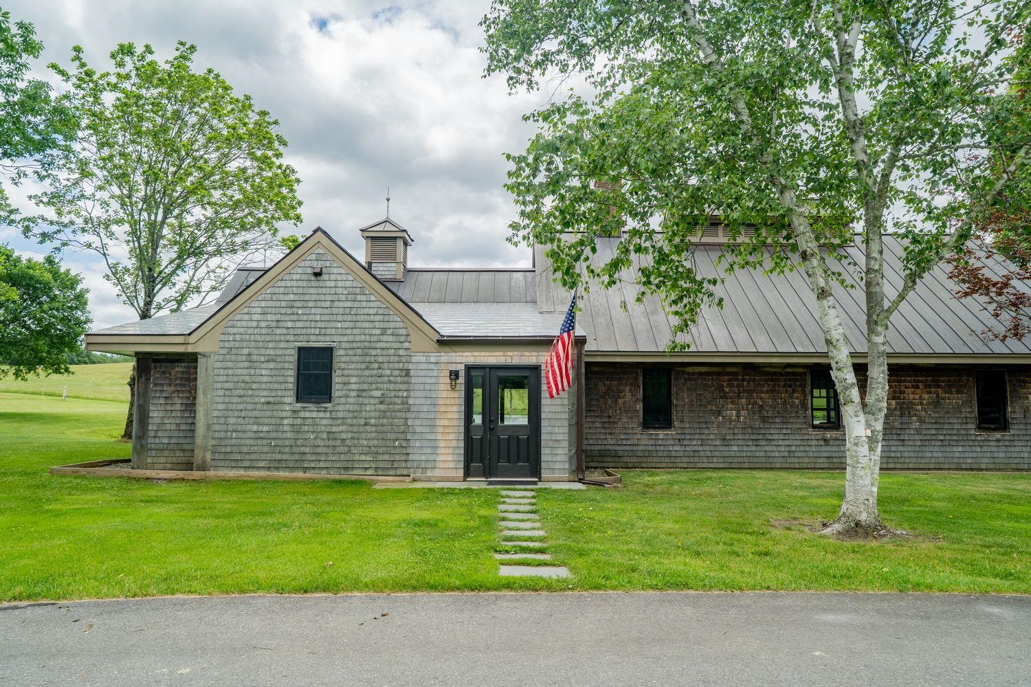14 Bartlett Road Kensington, NH 03833 - Photo 15 of 60