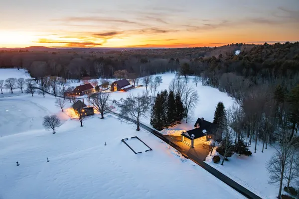 $7,900,000 | 14 Bartlett Road, Kensington, NH 03833