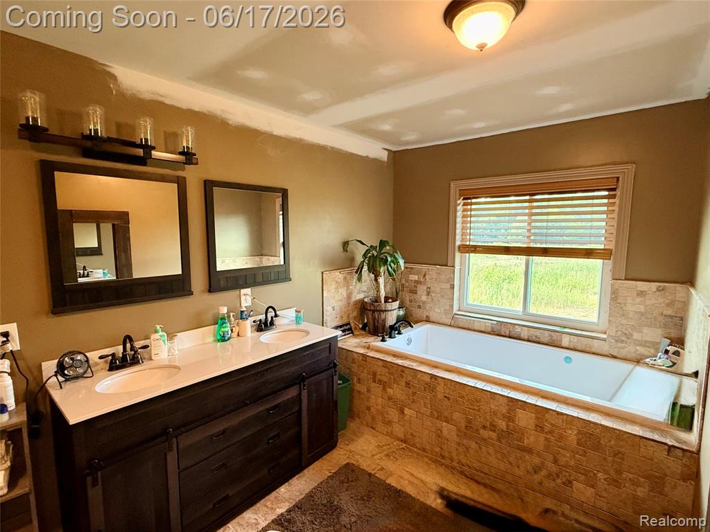 2543 Greenwood Road Lapeer, MI 48446 - Photo 23 of 35