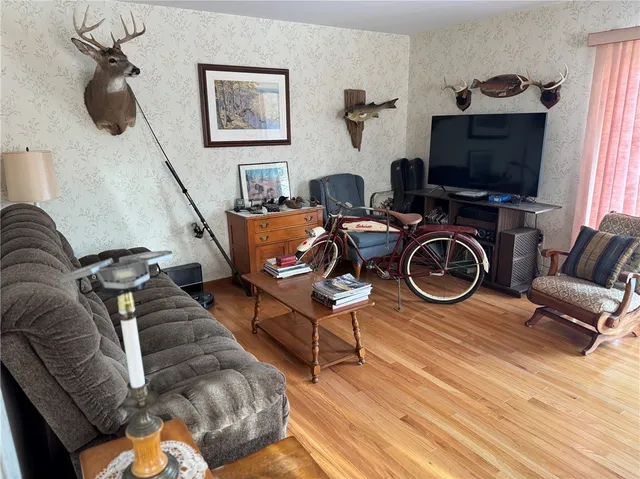 $370,000 | 1490 County Highway, East Meredith, NY 13757