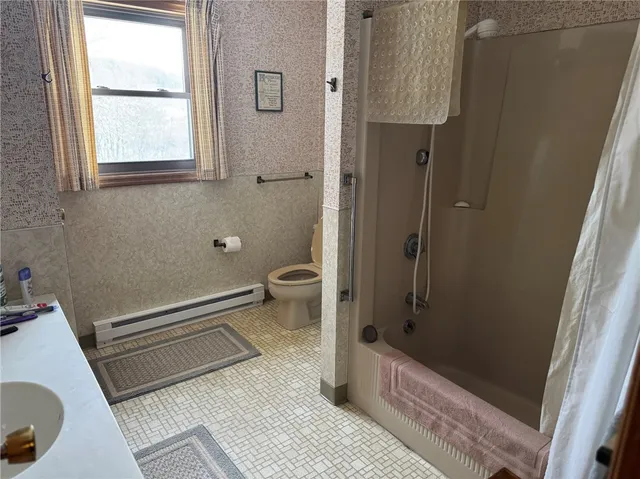 $370,000 | 1490 County Highway, East Meredith, NY 13757