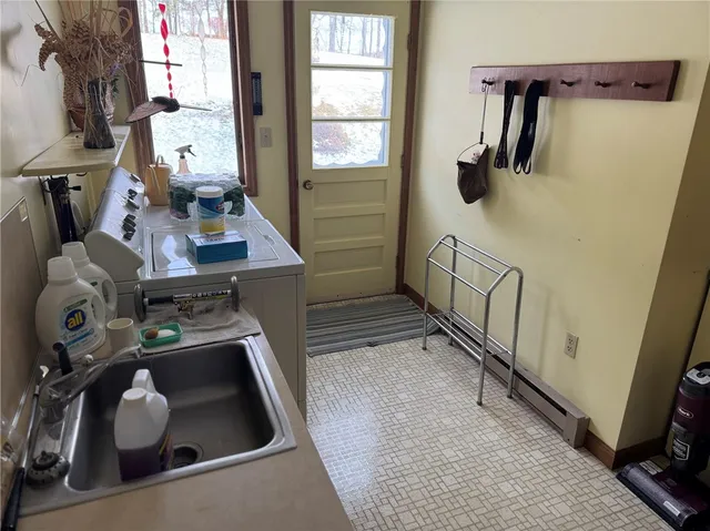 $370,000 | 1490 County Highway, East Meredith, NY 13757