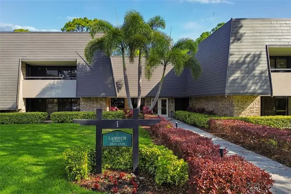 $447,500 | 36750 US Highway 19 North, Unit 8202, Palm Harbor, FL 34683