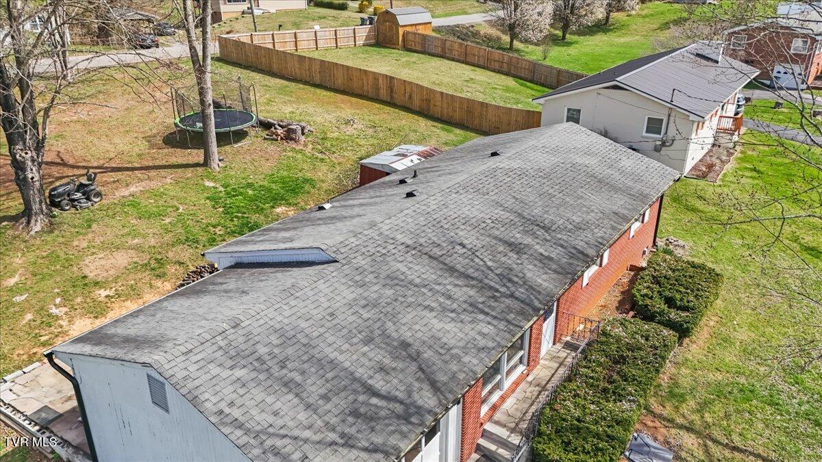 208 Lynfield Road Bristol, TN 37620 - Photo 23 of 30 23-DJI_20260314133309_0064_D