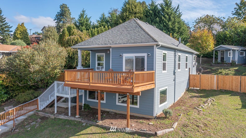 802 Cedar Avenue South Renton, WA 98057 - Photo 3 of 40 Gallery Image 3