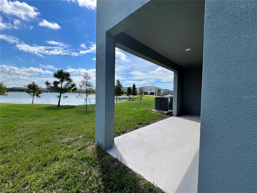 137 Mangrove Shade Circle Apollo Beach, FL 33572 - Photo 12 of 31 a view of a garden with an apartment