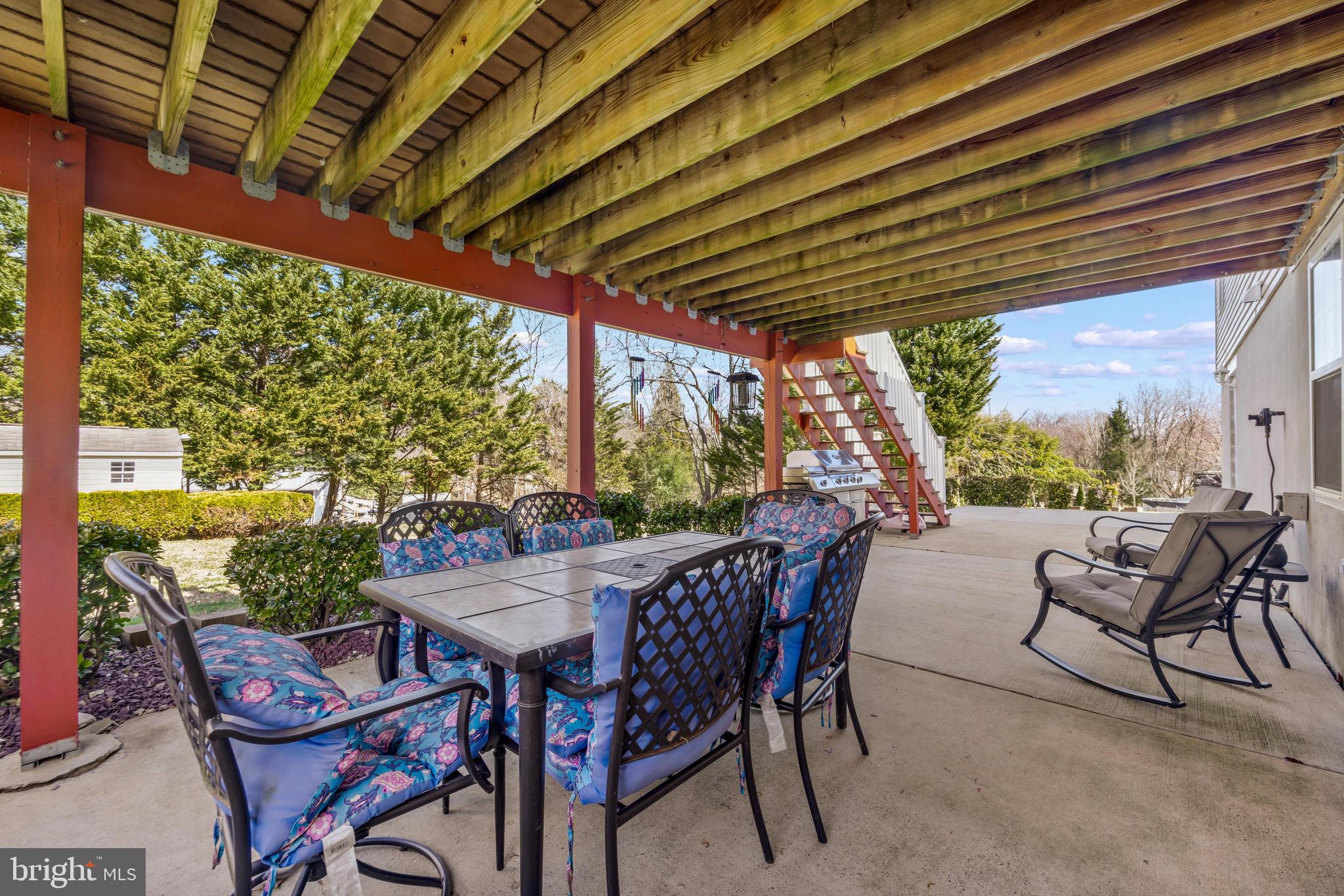 141 Pine Trail Delta, PA 17314 - Photo 27 of 44 a view of an outdoor sitting area with furniture