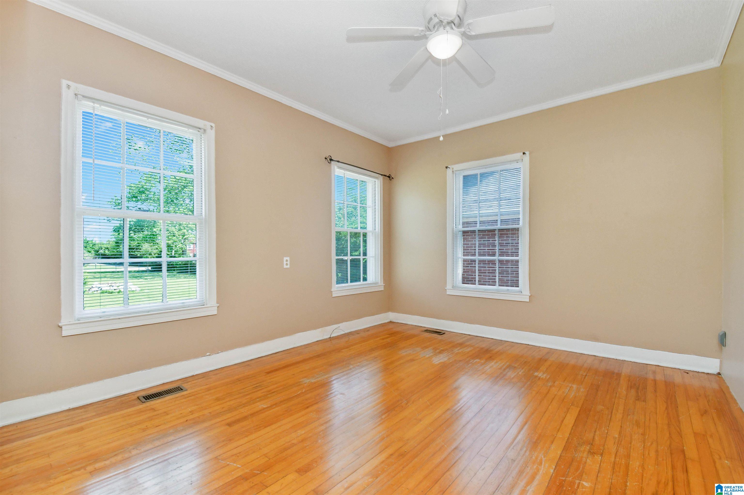 408 6th Street North Clanton, AL 35045 - Photo 13 of 28