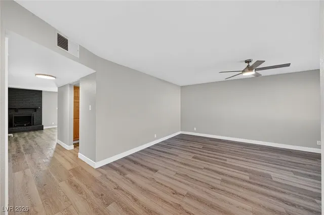 $2,800 | 809 Peacock Court, Las Vegas, NV 89145