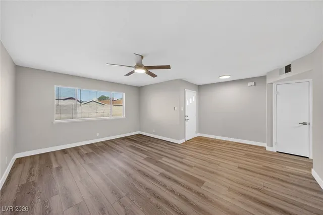 $2,800 | 809 Peacock Court, Las Vegas, NV 89145