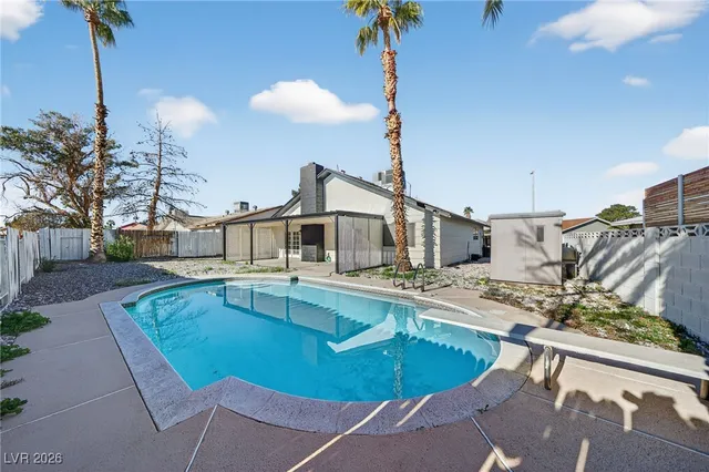 $2,800 | 809 Peacock Court, Las Vegas, NV 89145