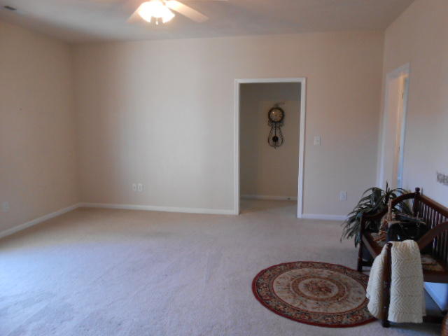 1937 South Clearing Road Salem, VA 24153 - Photo 2 of 15 Family Room 2