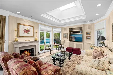 $5,495,000 | 14 Rue Chantilly, Newport Beach, CA 92660