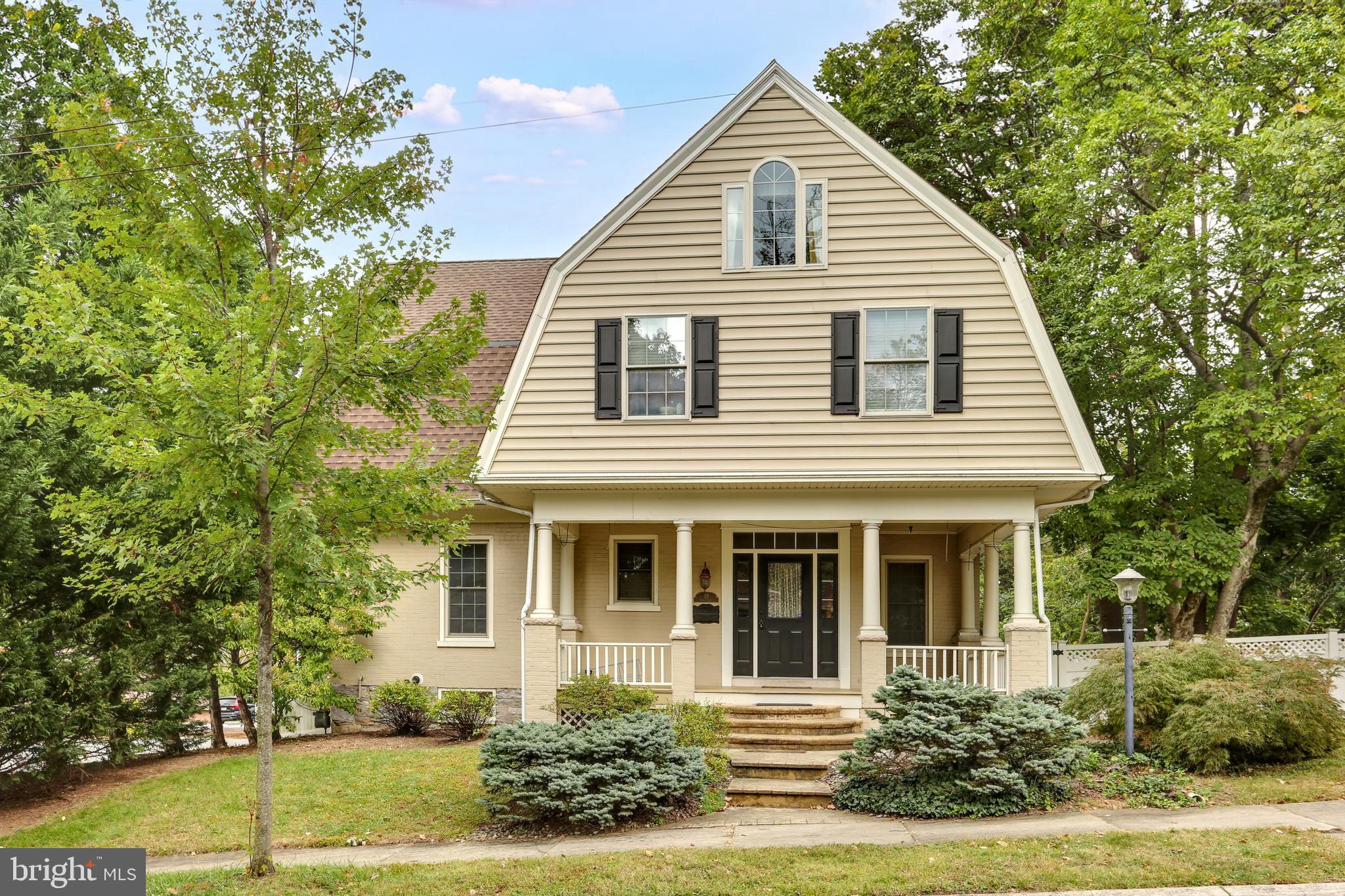 19 Berks Place Wyomissing, PA 19610 - Photo 1 of 37