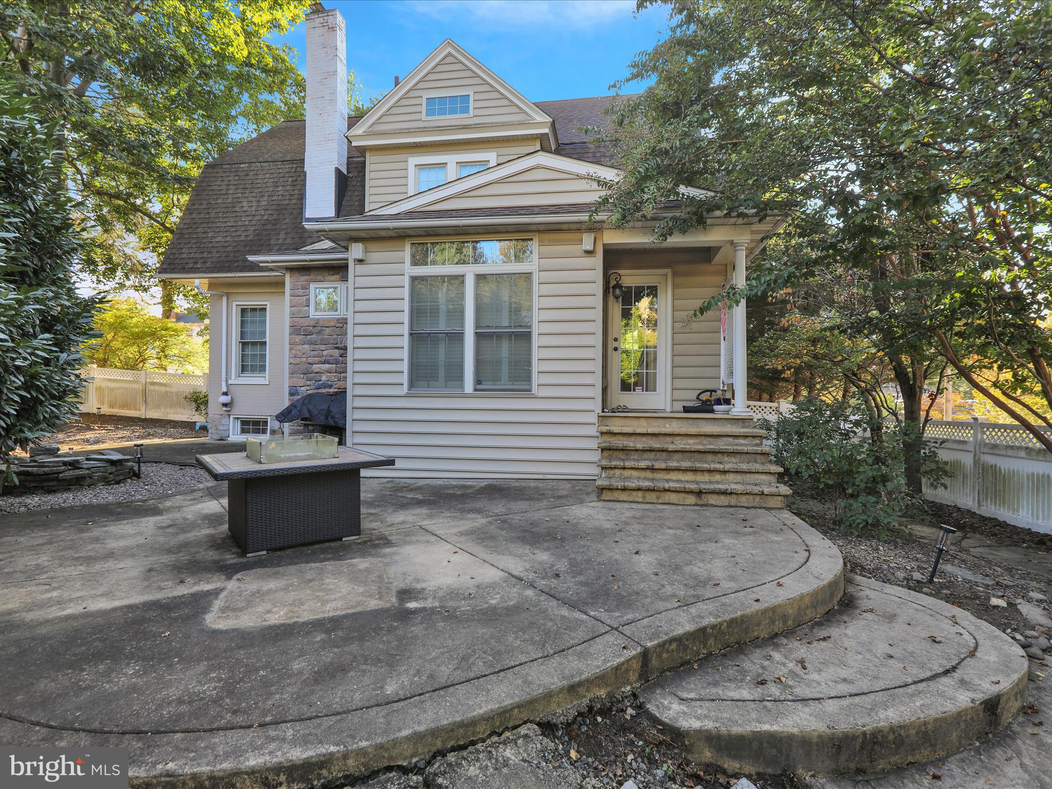 19 Berks Place Wyomissing, PA 19610 - Photo 32 of 37 360_5391