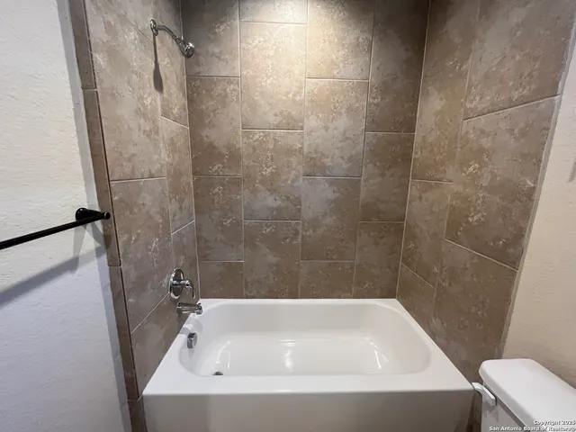 $1,650 | 6934 Lakeview Drive, Unit 101, San Antonio, TX 78244