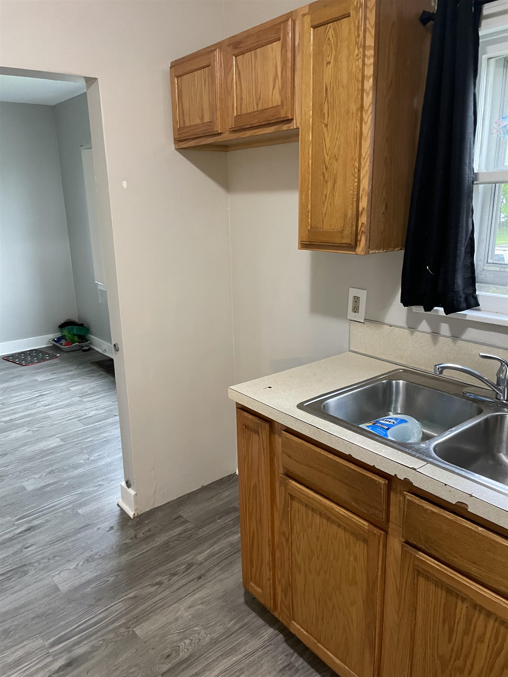 1501 Flushing Road Flint, MI 48504 - Photo 11 of 30 Kitchen
