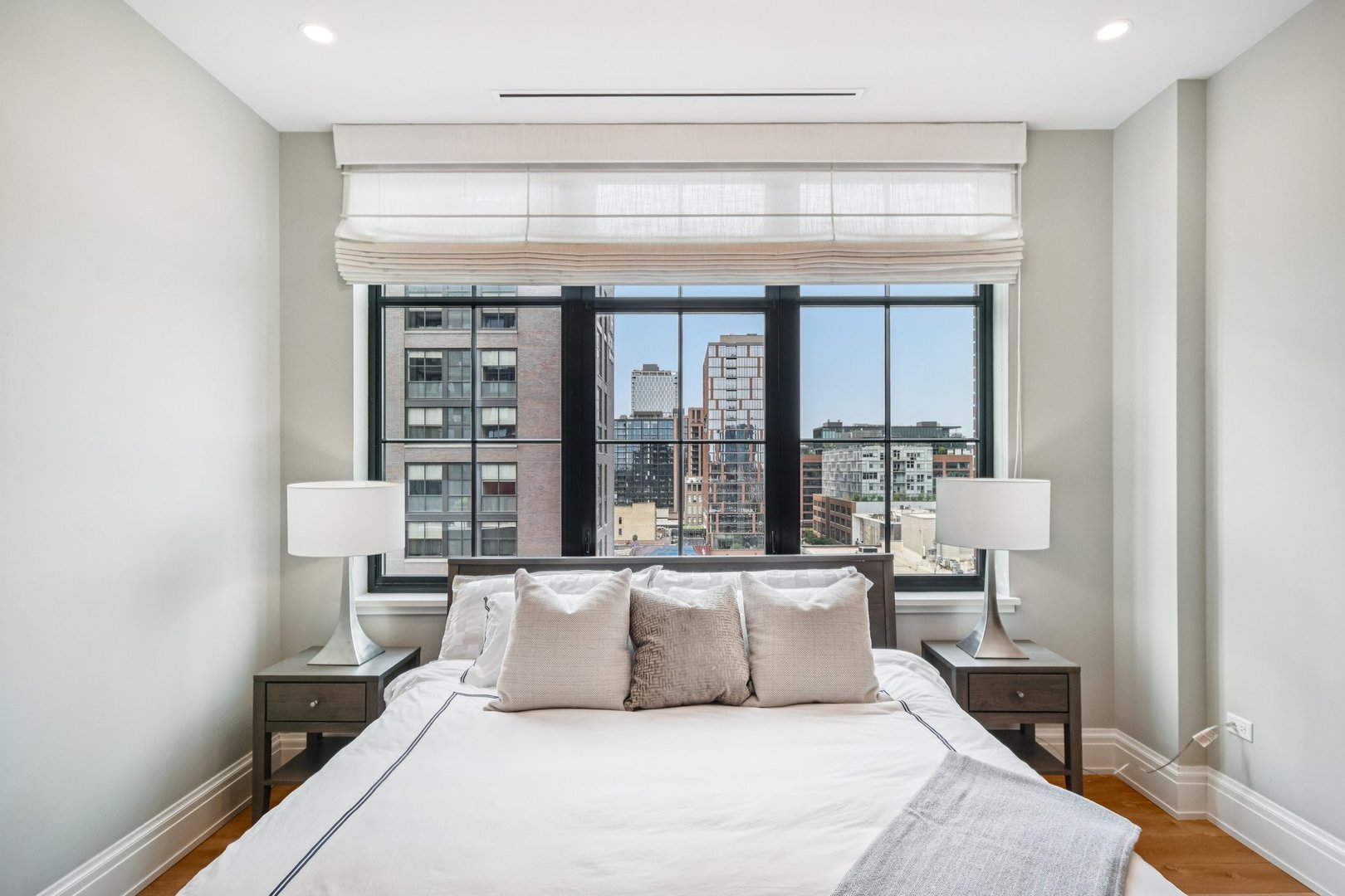 1109 West Washington Boulevard, Unit 8A Chicago, IL 60607 - Photo 46 of 51 a living room with furniture and a large window