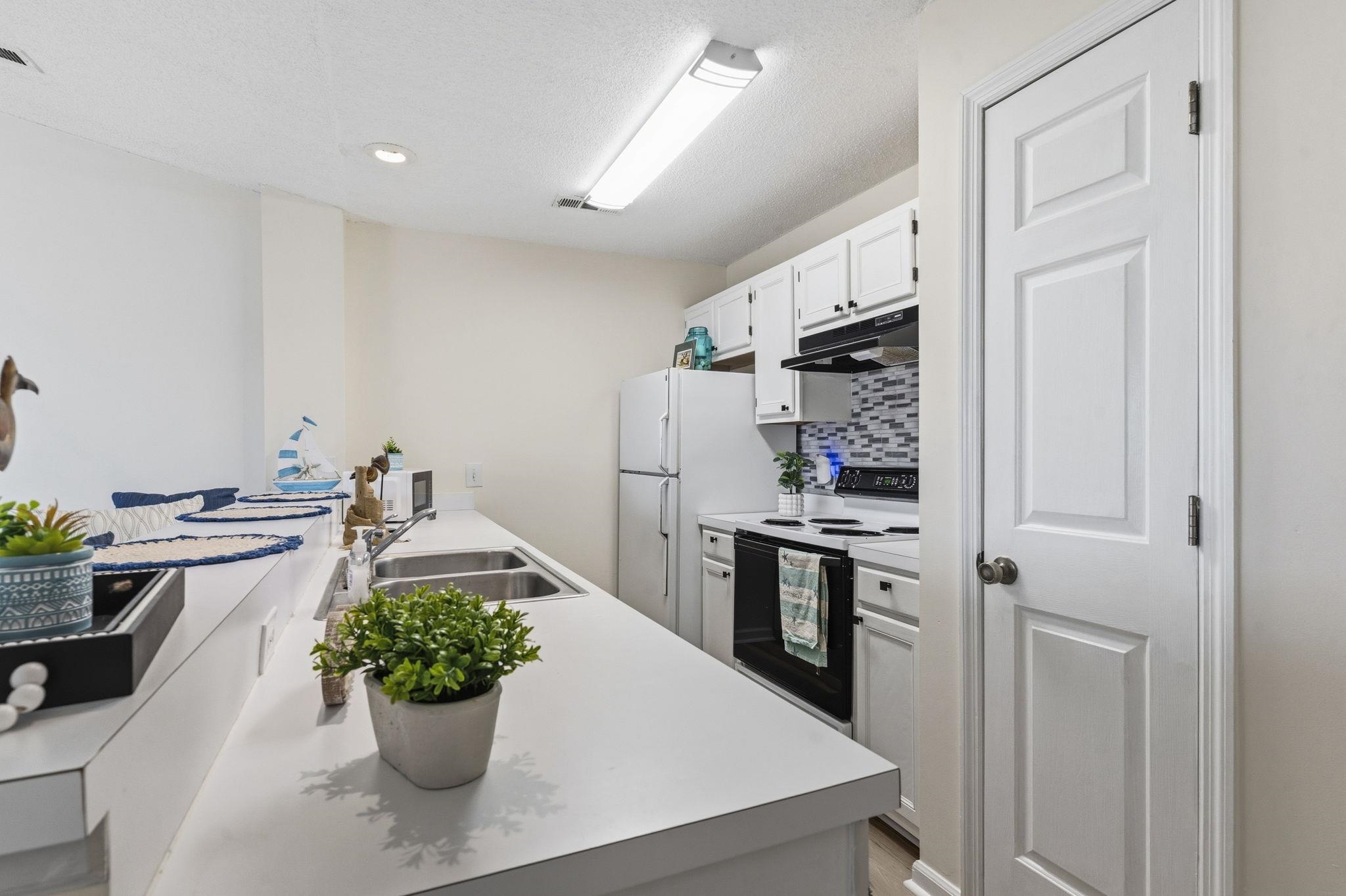 201 Landing Road, Unit H North Myrtle Beach, SC 29582 - Photo 16 of 36