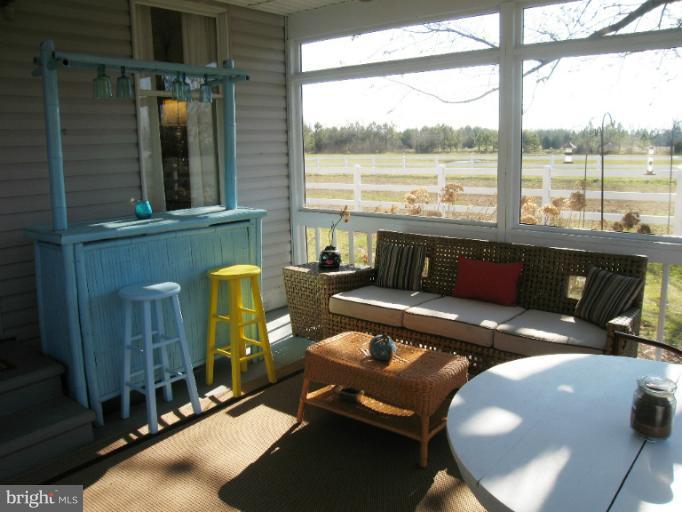 1904 Cox Neck Road Chester, MD 21619 - Photo 19 of 30 Sun Porch
