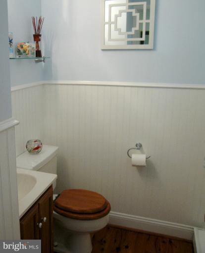 1904 Cox Neck Road Chester, MD 21619 - Photo 22 of 30 Bath