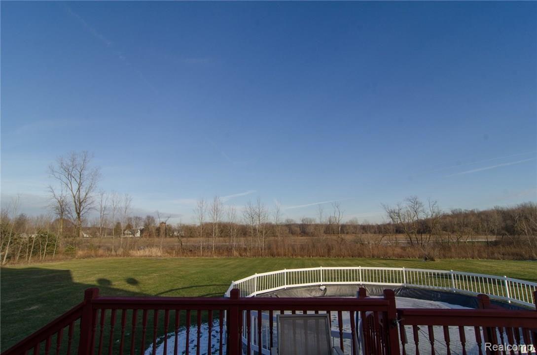 61 Palms Road Columbus, MI 48063 - Photo 40 of 45 39.jpg