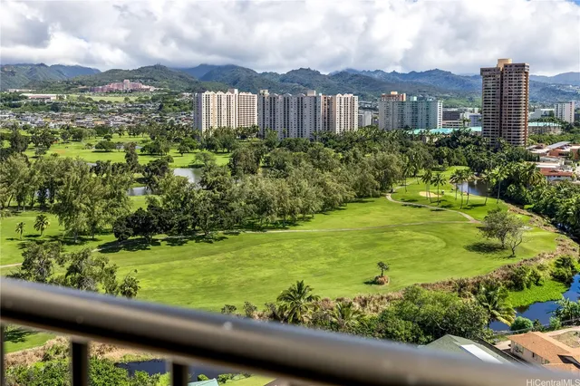 $470,000 | 990 Ala Nanala Street, Unit 17A, Honolulu, HI 96818