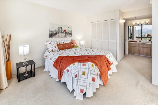 $470,000 | 990 Ala Nanala Street, Unit 17A, Honolulu, HI 96818