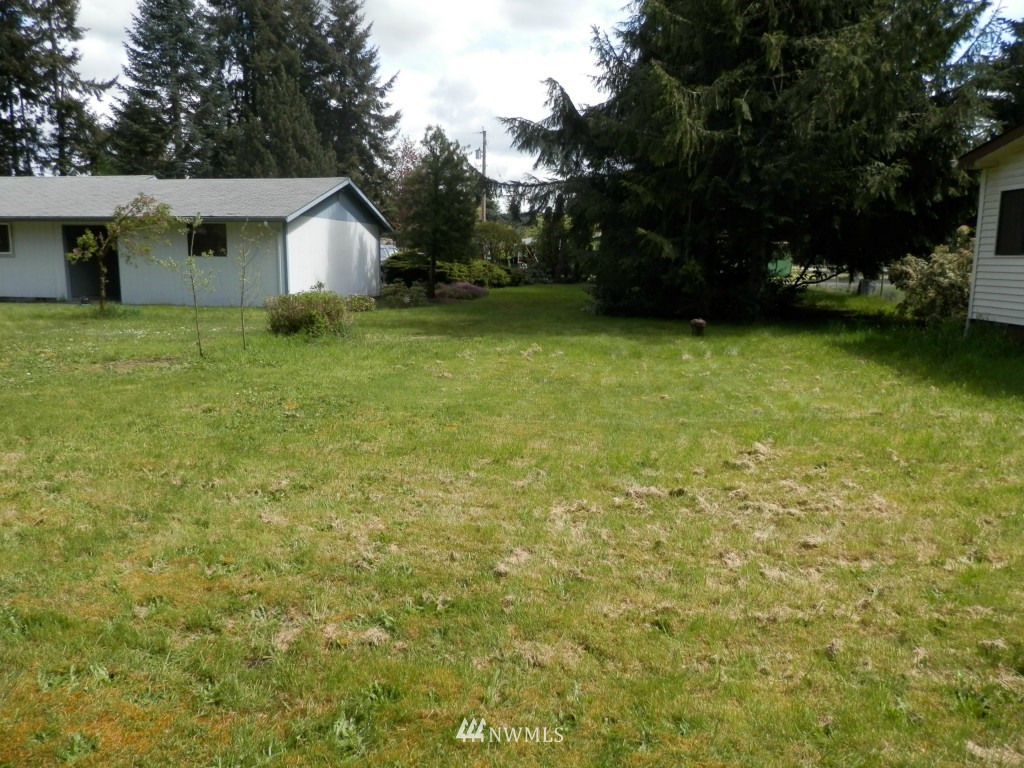 19135 Nutmeg Street Southwest Rochester, WA 98579 - Photo 3 of 21