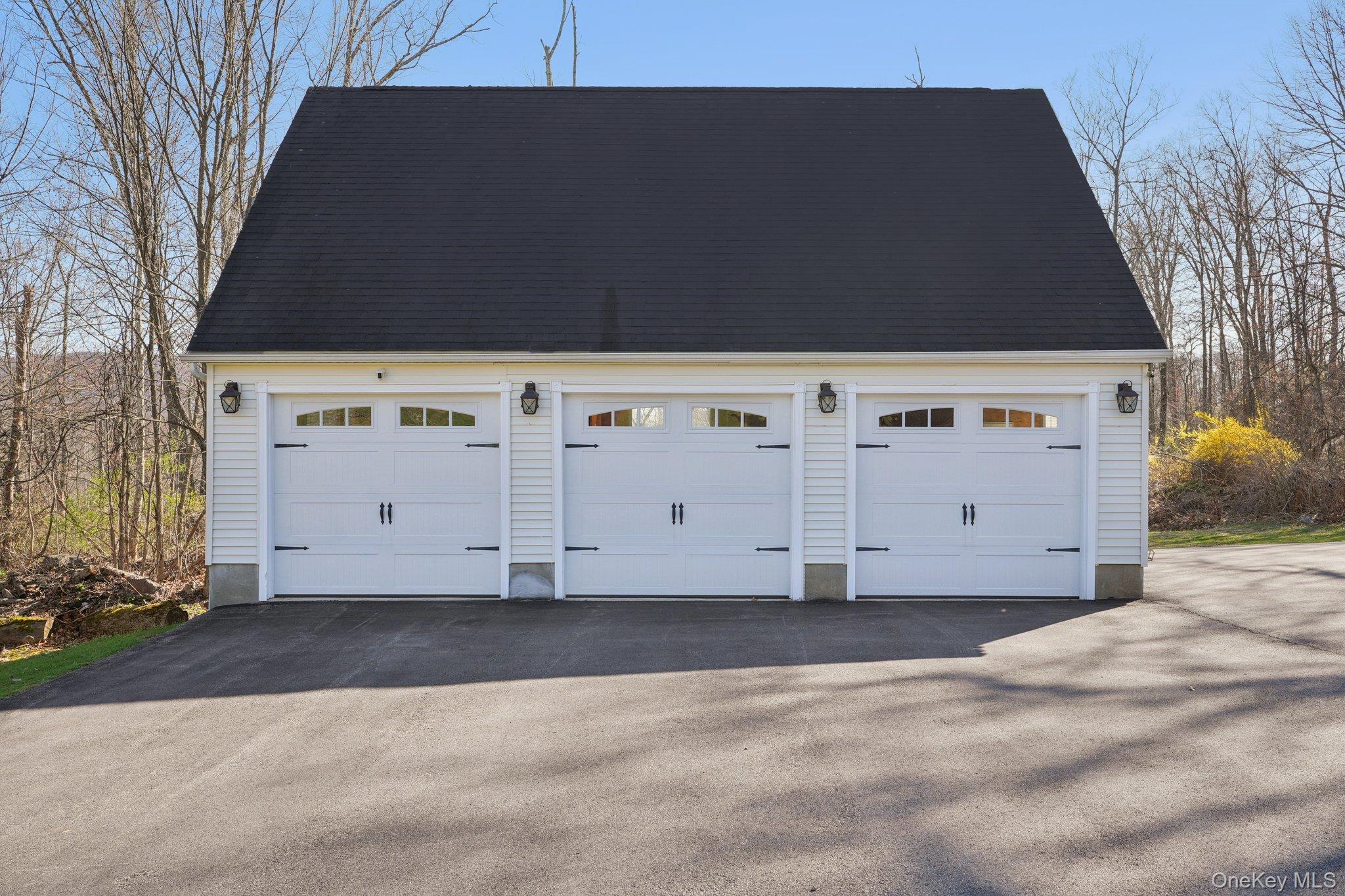17 Pine Hill Road Highland Mills, NY 10930 - Photo 23 of 35 3-car detached garage with full bathroom and loft