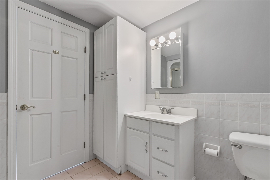 1 Violet Road Burlington, MA 01803 - Photo 34 of 42 Gallery Image 34