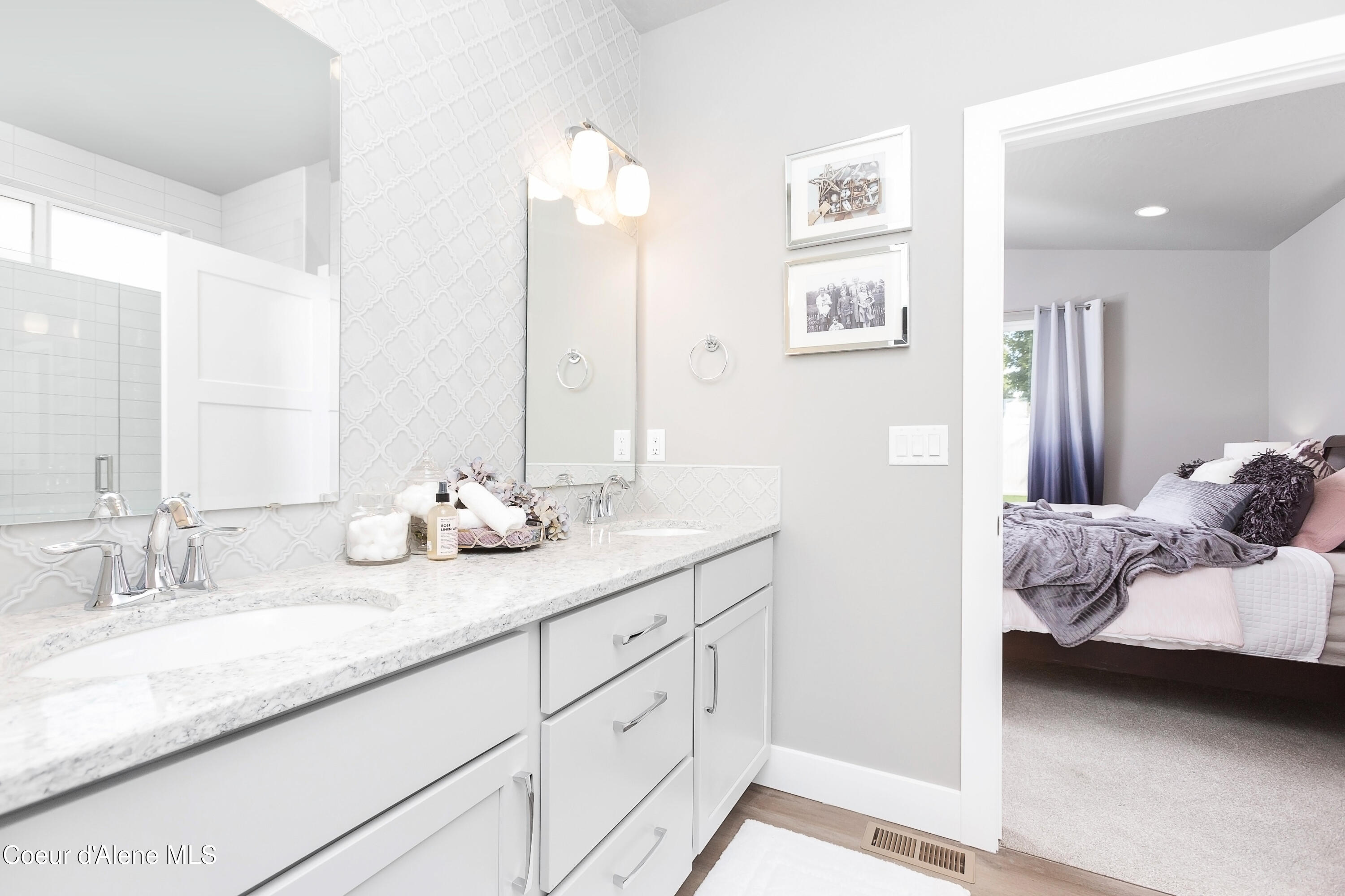 3265 North Segar Loop Post Falls, ID 83854 - Photo 16 of 30 15 - Master Bathroom