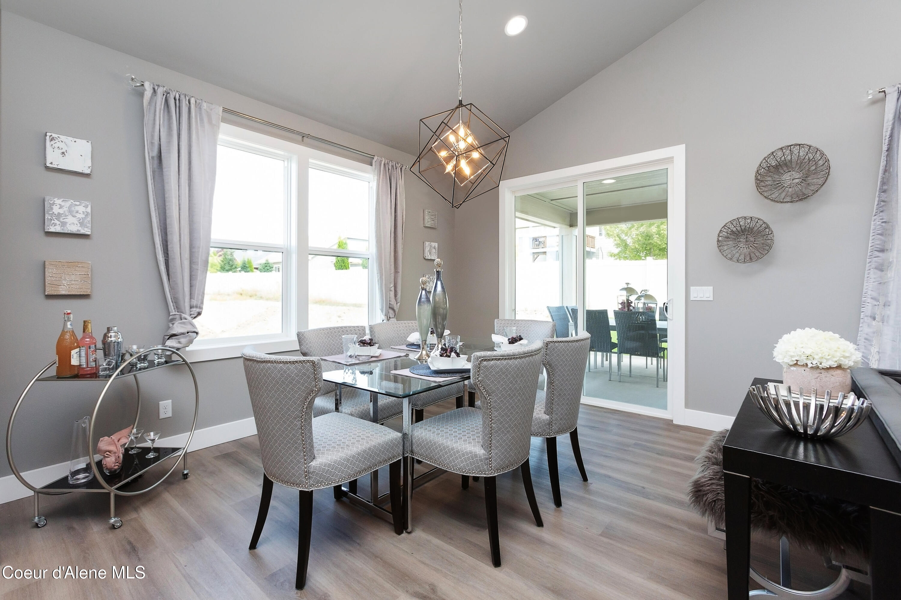 3265 North Segar Loop Post Falls, ID 83854 - Photo 10 of 30 9 - Dining Room