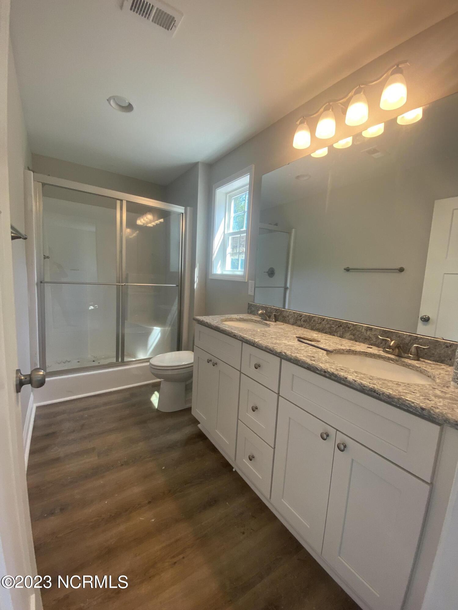 706 Pinecrest Street Carthage, NC 28327 - Photo 13 of 22 IMG-3863