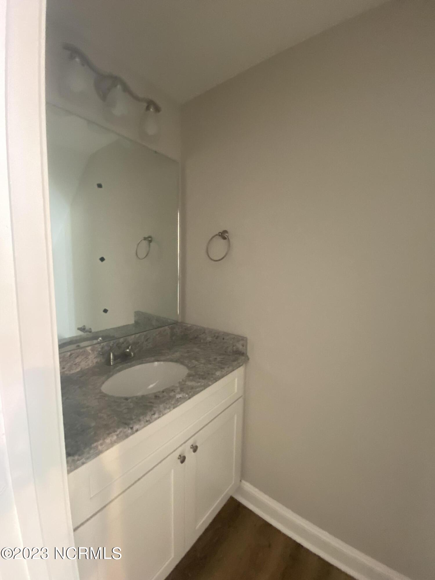 706 Pinecrest Street Carthage, NC 28327 - Photo 3 of 22 IMG-3853