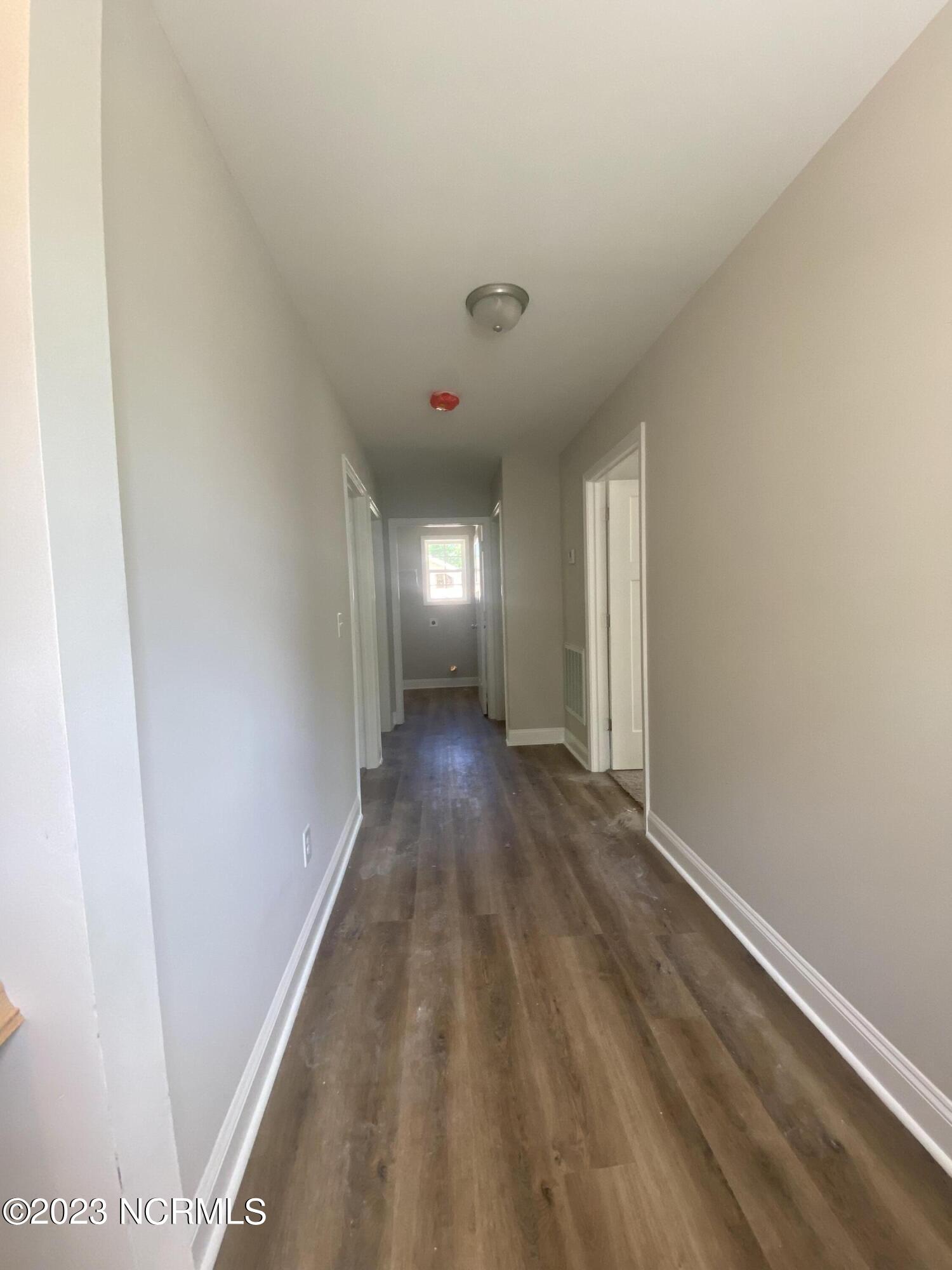 706 Pinecrest Street Carthage, NC 28327 - Photo 9 of 22 IMG-3859