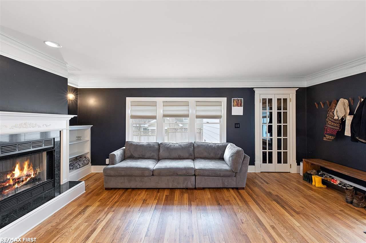 157 1st Street Romeo, MI 48065 - Photo 5 of 34 50069483-4.JPG
