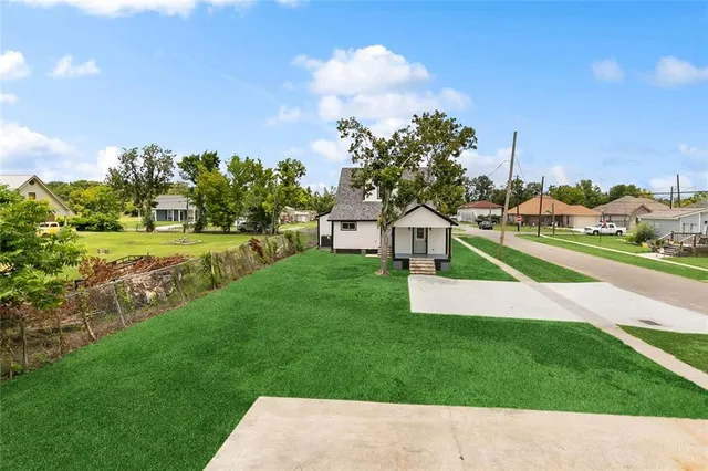 $2,300 | Undisclosed Address, Paradis, LA 70080