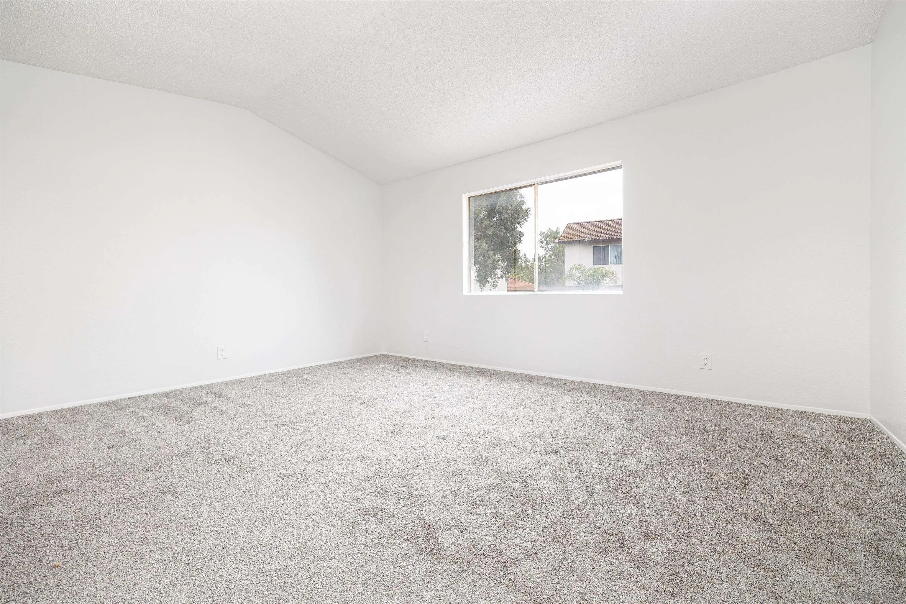 5633 Boot Way Oceanside, CA 92057 - Photo 14 of 33 Gallery Image 14