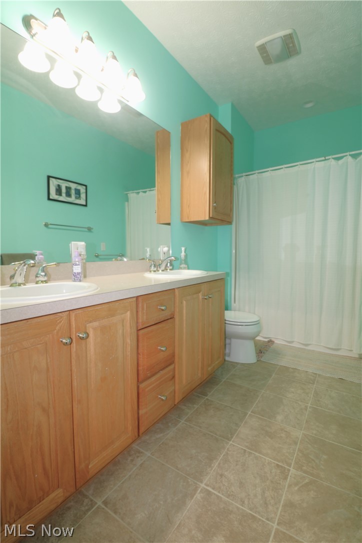 8503 Risden Road Vermilion, OH 44089 - Photo 10 of 44