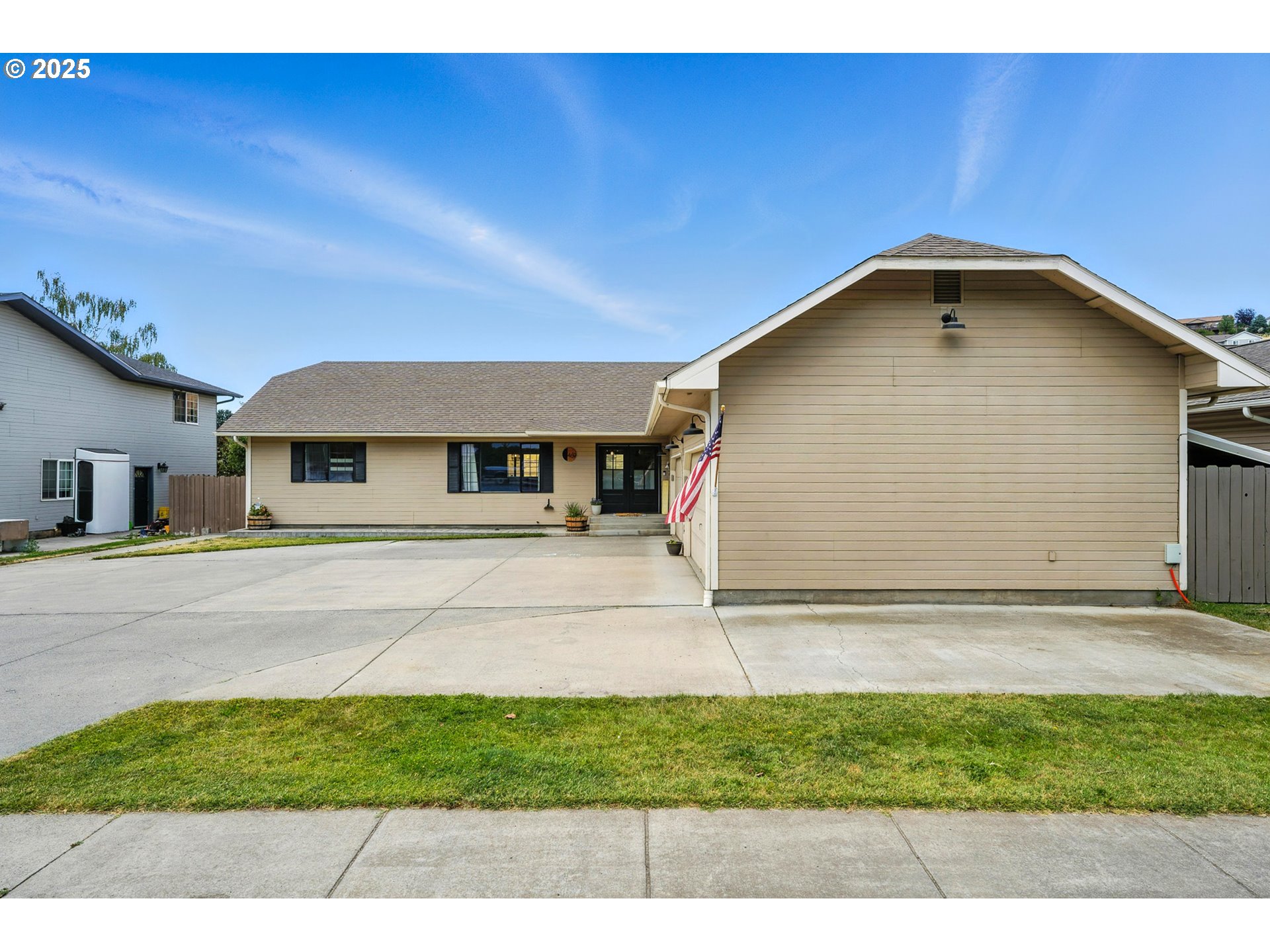 469 Northwest 22nd Street Pendleton, OR 97801 - Photo 3 of 48