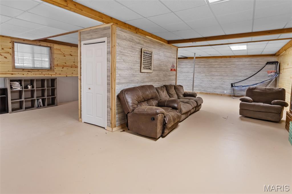 367 Northwest 175 Avenue Carrollton, IL 62016 - Photo 57 of 97