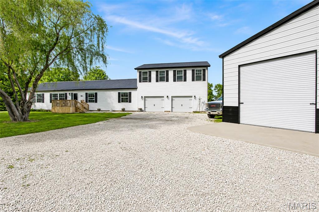 367 Northwest 175 Avenue Carrollton, IL 62016 - Photo 95 of 97