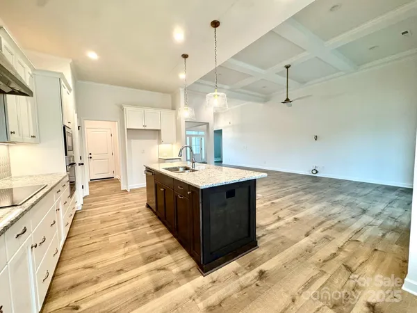 $648,000 | 6907 Glen Abbey Lane, Unit 9, Mount Pleasant, NC 28124