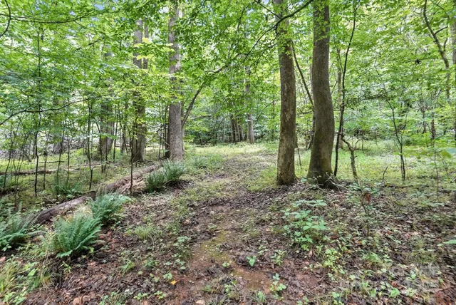 $234,900 | 6 Hager Mountain Lane, Iron Station, NC 28080