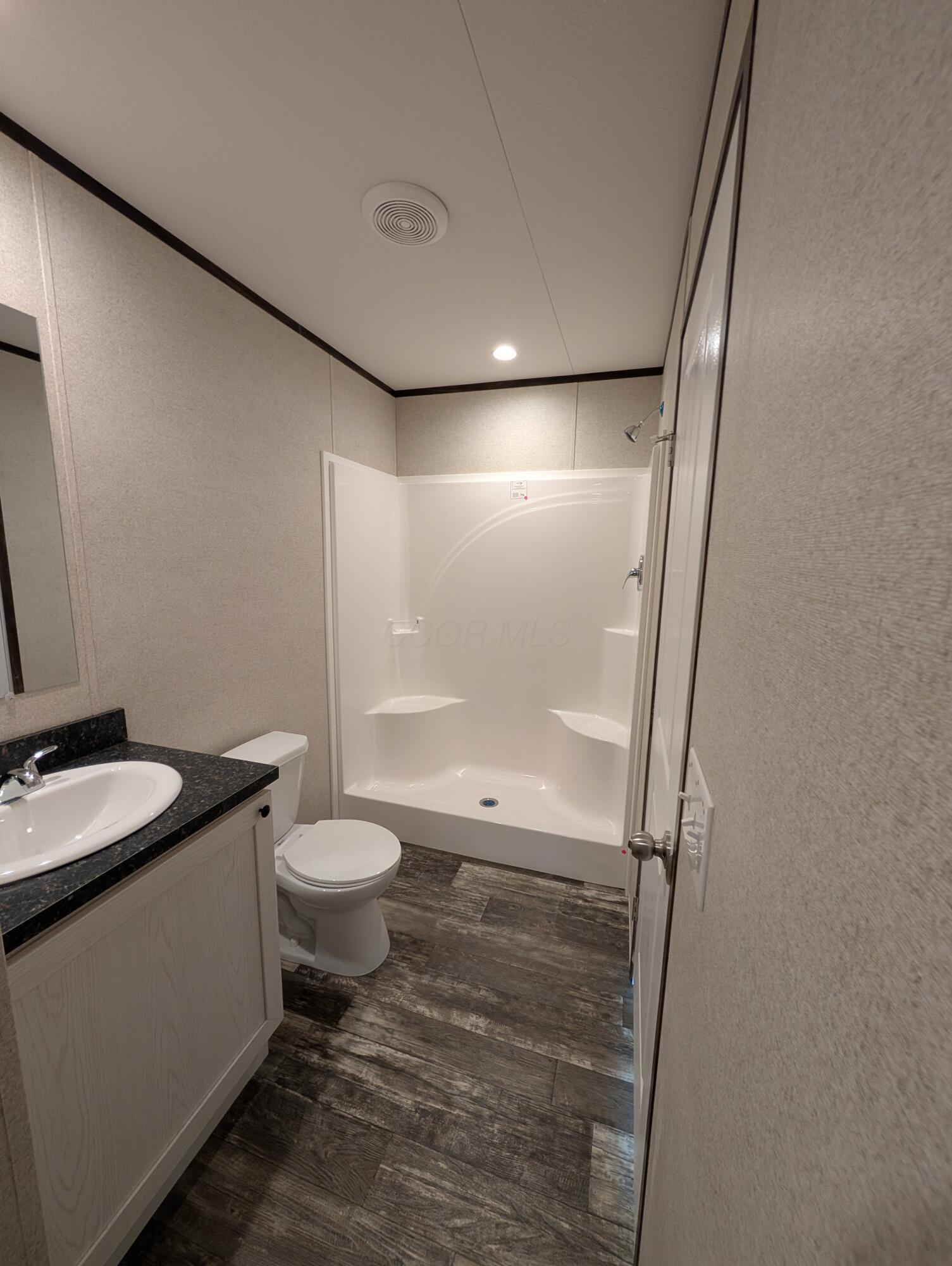 10901 Borror Road, Unit 19 Orient, OH 43146 - Photo 24 of 28 Master Bath