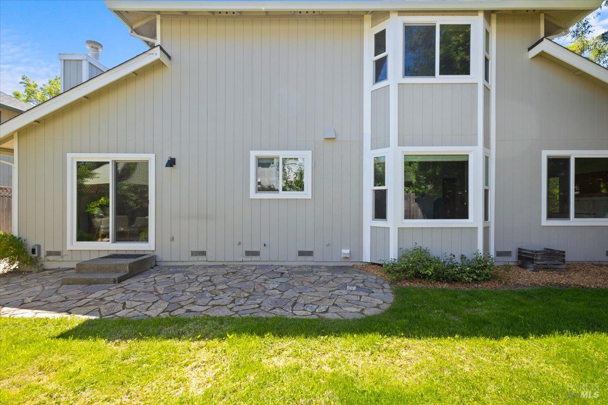 1194 Halyard Drive Santa Rosa, CA 95401 - Photo 36 of 50